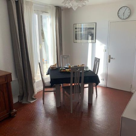 Bed and Breakfast Les Terrasses Des Gardies Pignan Exterior foto
